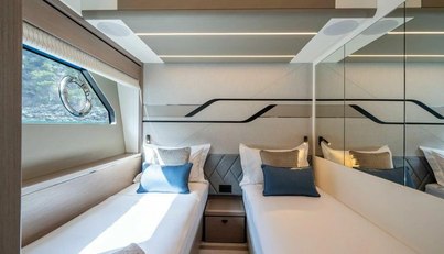 75 SPORT YACHT For Sale image52