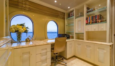 I Love This Boat For Sale image18