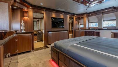 PALMER JOHNSON 150 For Sale image32