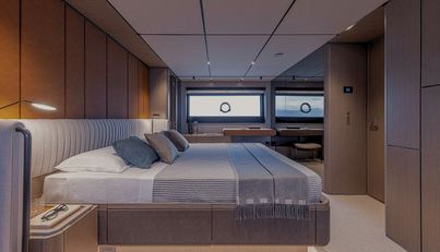 FERRETTI INFYNITO 90 For Sale image31