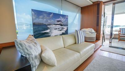 RECORD YEAR For Sale image9
