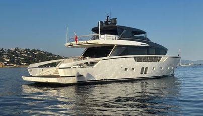 Lady Larisa For Sale image2