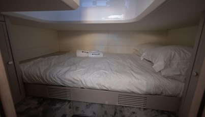 AY2295 For Sale image200