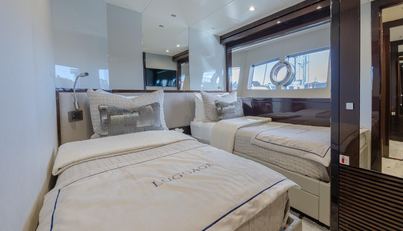 REUNION For Sale image40