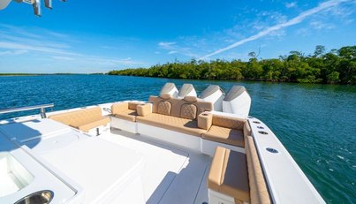 42 Lujo For Sale image15