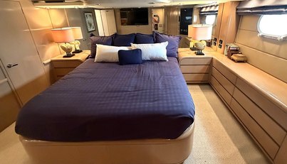 Hatteras 92' For Sale image13