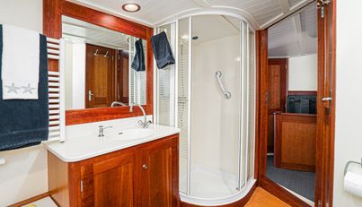 Varnebank For Sale image20