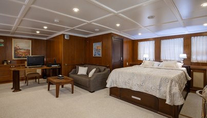 Donna Del Mare For Sale image24