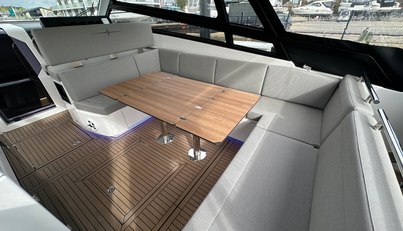 Bavaria Vida 33 Hard Top Layout 2 For Sale image18