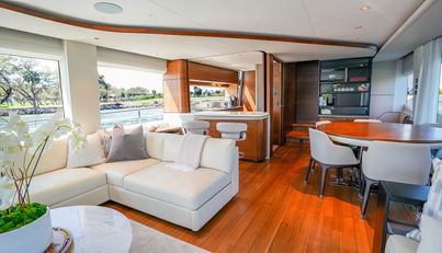 RECORD YEAR For Sale image8