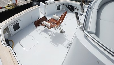 Hatteras 92' For Sale image35