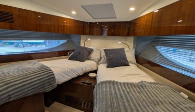 Tender Garage & Hi/Lo Swimplatform For Sale image28