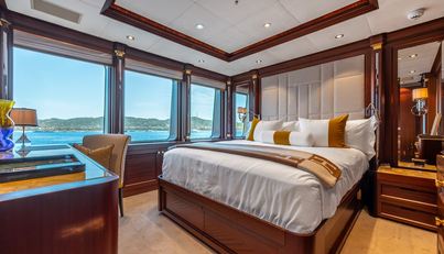 Lady Maxine For Sale image33