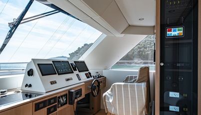PETITE BELLE For Sale image17