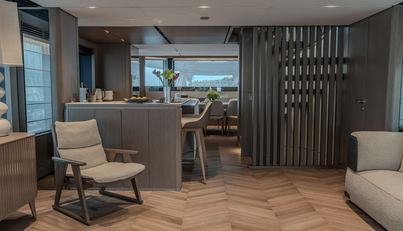 FERRETTI INFYNITO 90 For Sale image18