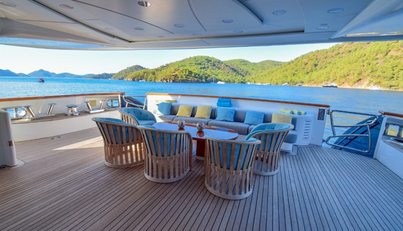 Holiday For Sale image3