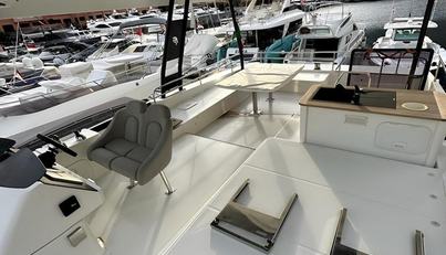 FOUNTAINE PAJOT MY6 For Sale image16