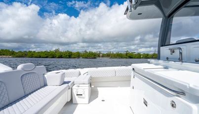 42 Lujo For Sale image14