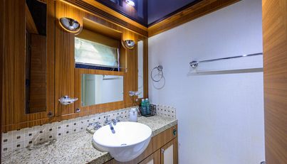 ST. TROPEZ For Sale image52