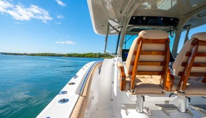 42 Lujo For Sale image23