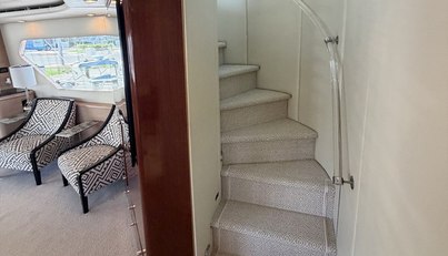 Hatteras 92' For Sale image23