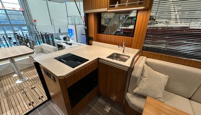 Greenline 42 For Sale image15