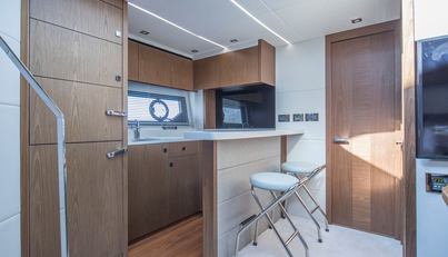 QUEEN B For Sale image22