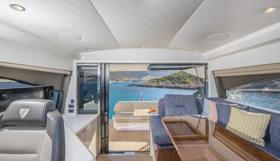 Fairline Targa 45 For Sale image16