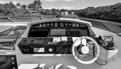 95 YACHT For Sale image71