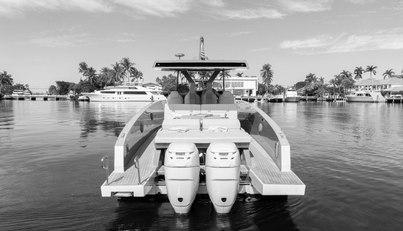 FIRST CLASS For Sale image9