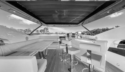 95 YACHT For Sale image64