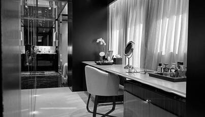 CASINO ROYALE For Sale image16