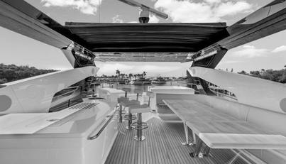95 YACHT For Sale image68
