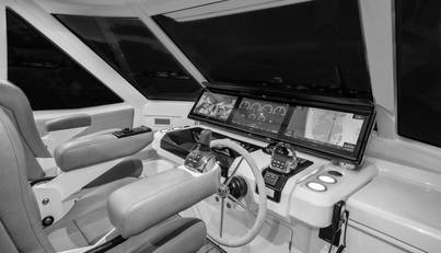 AQUILA 70 For Sale image25
