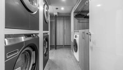 EVELYN P For Sale image48