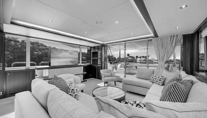 95 YACHT For Sale image22