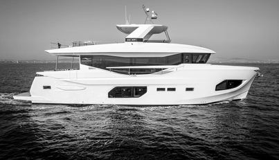 NUMARINE 22XP Hull #7 For Sale image3