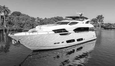 95 YACHT For Sale image1