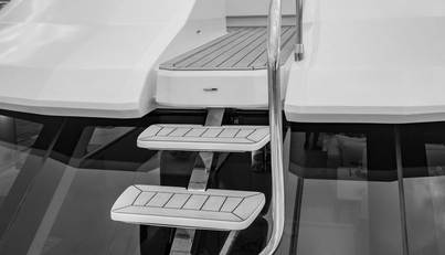 AQUILA 70 For Sale image14