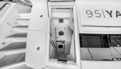 95 YACHT For Sale image79