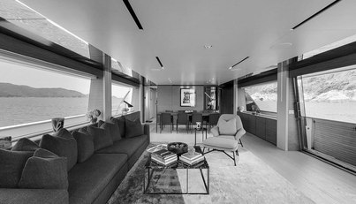 CUSTOM LINE NAVETTA 33, 2019 For Sale image6