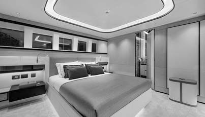 LADY LUNA For Sale image54