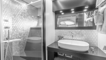 VINTAGE For Sale image34