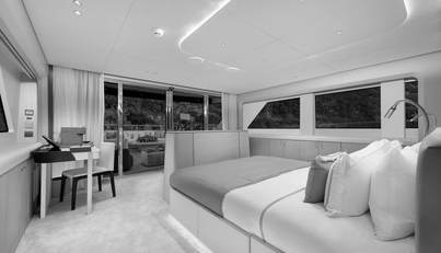 LADY LUNA For Sale image39