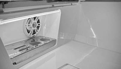 Aquila 42 Coupe For Sale image83