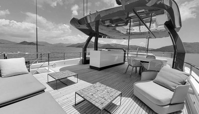 CUSTOM LINE NAVETTA 33, 2019 For Sale image3