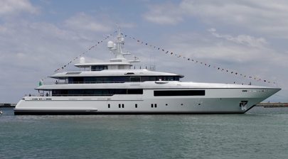 Codecasa launches fully custom superyacht FRAMURA