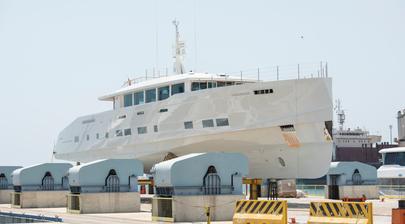 WATCH: 45m Alia Custom Superyacht Genie Blu Revealed at Launch Ceremony