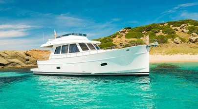 Sasga's Latest Menorquín Flybridge