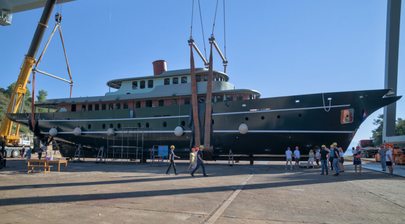 Classic-Style Yacht MAIA Launched by Radez Yachts